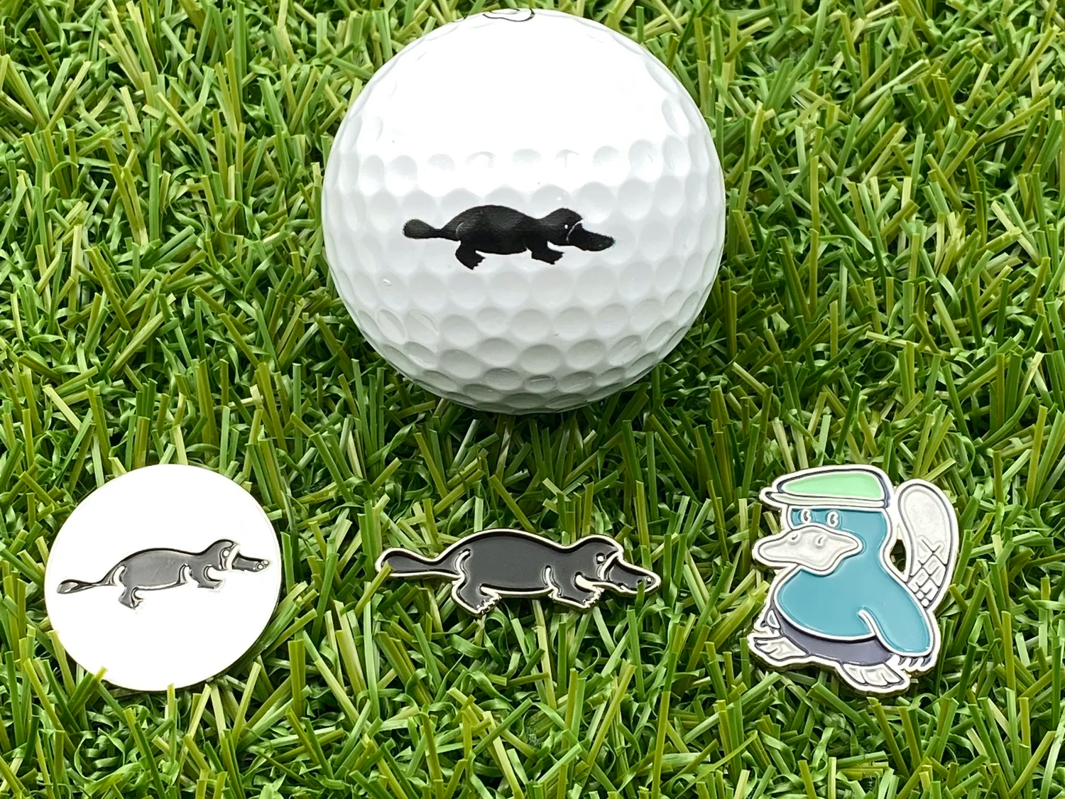 Cartoon Platypus magnetic iron golf ball marker